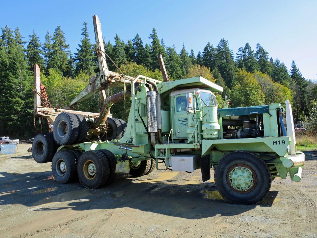 Pacific P-16 Pre Load T/A Off Highway Log Truck & Trailer - Forestech ...