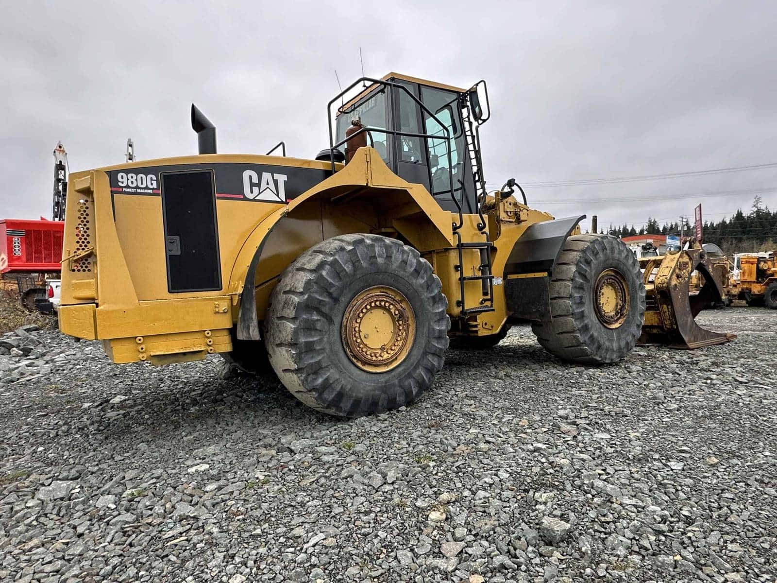 2001 Caterpillar 980G FM Wheel Loader - Forestech Equipment Ltd.