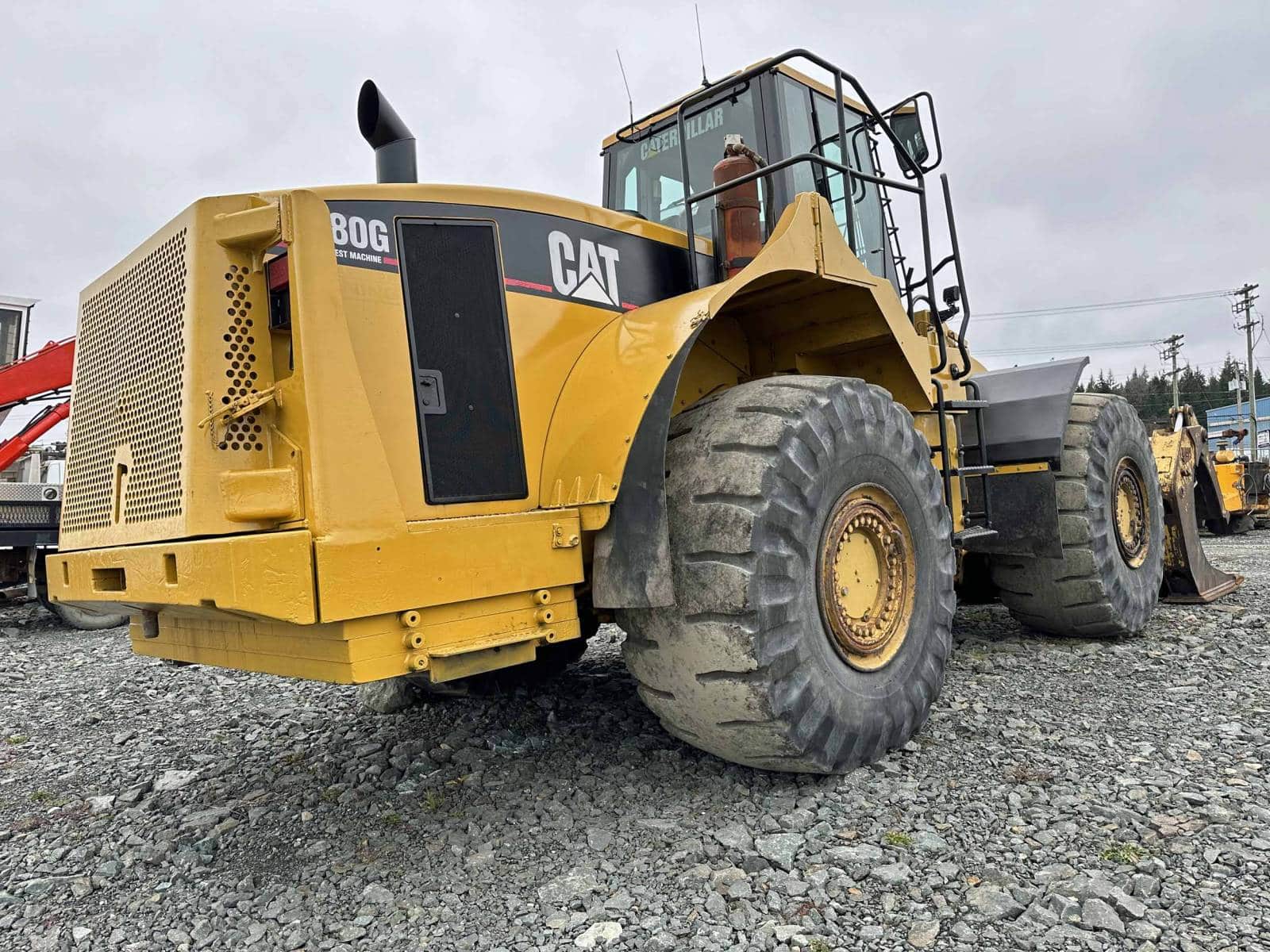 2001 Caterpillar 980G FM Wheel Loader - Forestech Equipment Ltd.