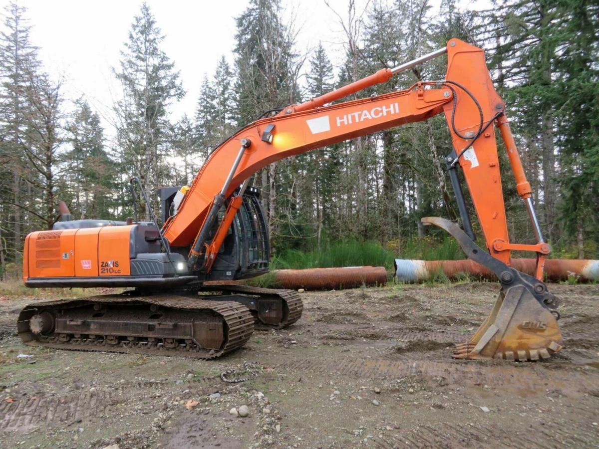 2013 Hitachi ZX210LC-5N Hydraulic Excavator - Forestech Equipment Ltd.